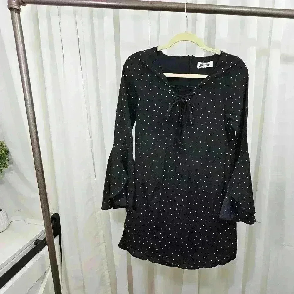 The Edit by Seventeen Junior's Size 7 Black Bell Sleeve with Lace Up Front Dress